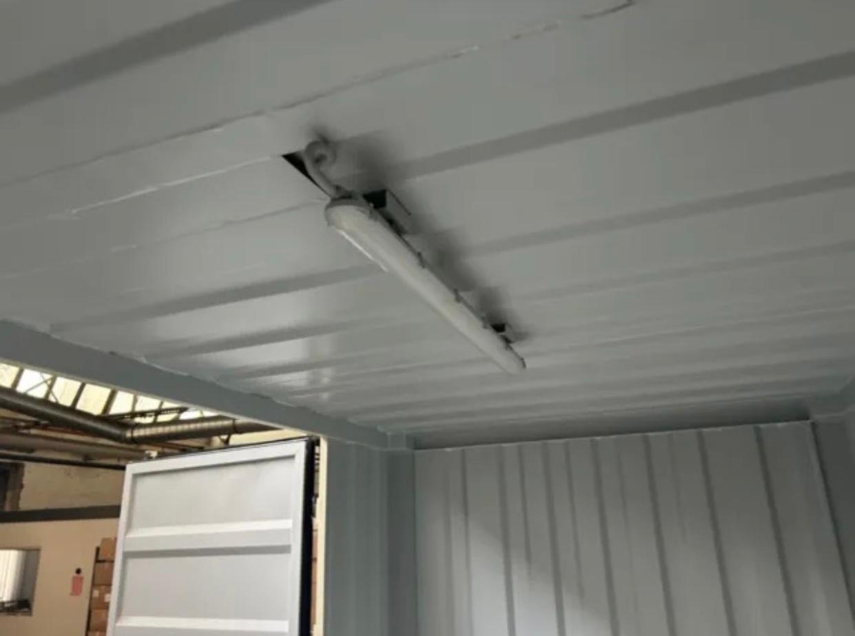 CONTENEDOR MARITIMO DE 15 PIES