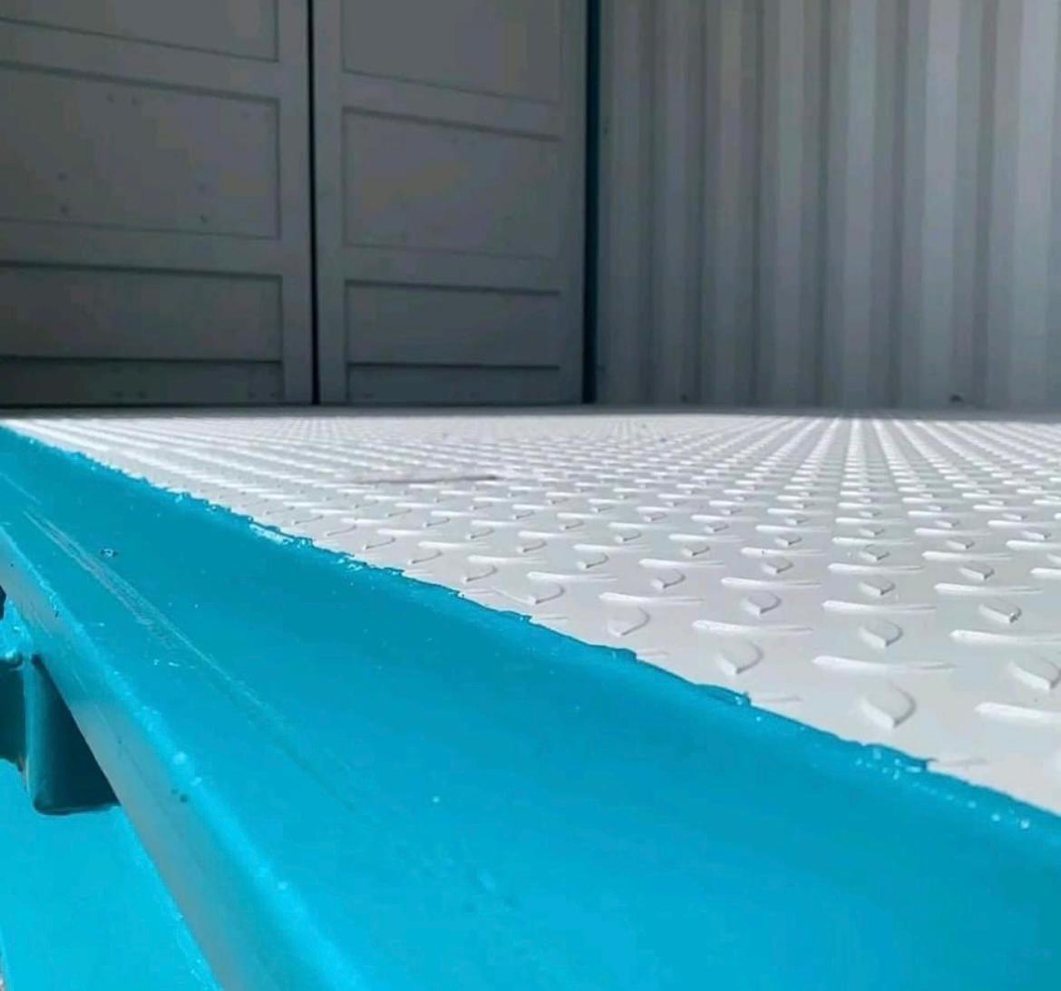 CONTENEDOR MARITIMO DE 20 PIES NUEVO CON PUERTAS LATERALES