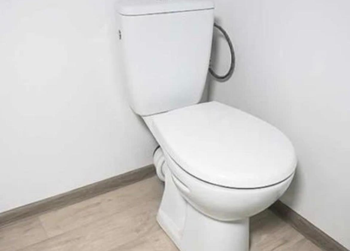 CONTENEDOR SANITARIO 3,0M X 3,0 M